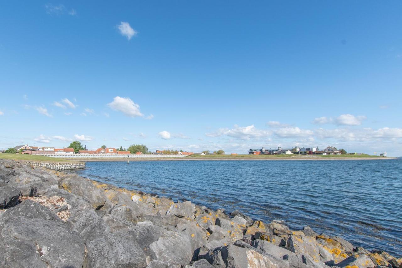 Middensluis Vakantiehuis Wemeldinge Kültér fotó